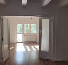 Apartament, 3 camere, 102 mp Bucuresti/Cismigiu