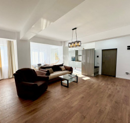 Apartament, 3 camere, 103 mp Bucuresti/Piata Victoriei