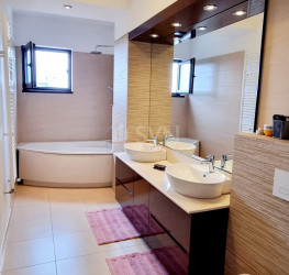 Apartament, 3 camere, 105.5 mp Bucuresti/Sisesti