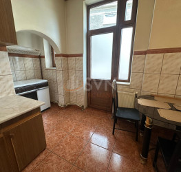 Apartament, 3 camere, 107 mp Bucuresti/Calea Calarasilor
