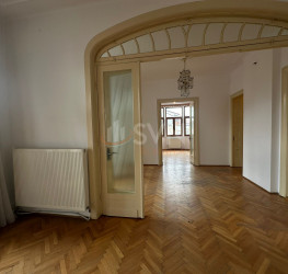 Apartament, 3 camere, 107 mp Bucuresti/Calea Calarasilor