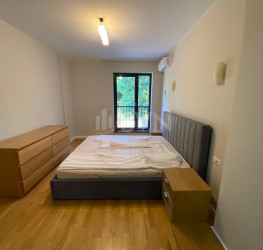 Apartament, 3 camere, 107.5 mp Bucuresti/Sisesti