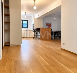 Apartament, 3 camere, 115 mp Bucuresti/Aviatiei