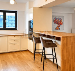 Apartament, 3 camere, 115 mp Bucuresti/Aviatiei