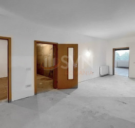 Apartament, 3 camere, 121 mp Brasov/Brasovul Vechi