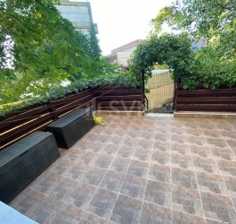 Apartament, 3 camere, 122 mp Bucuresti/Crangasi