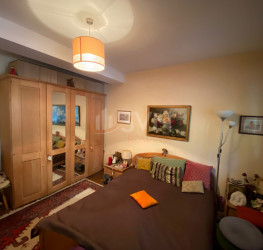 Apartament, 3 camere, 122 mp Bucuresti/Crangasi