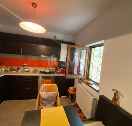 Apartament, 3 camere, 122 mp Bucuresti/Crangasi