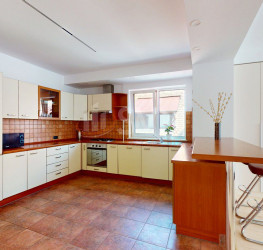 Apartament, 3 camere, 135 mp Bucuresti/Aviatorilor