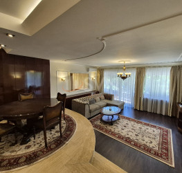 Apartament, 3 camere, 140 mp Bucuresti/Primaverii