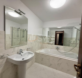 Apartament, 3 camere, 155 mp Bucuresti/Aviatorilor