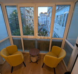 Apartament, 3 camere, 55 mp Bucuresti/Calea Victoriei