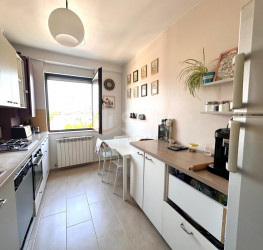 Apartament, 3 camere, 66 mp Bucuresti/Calea Calarasilor