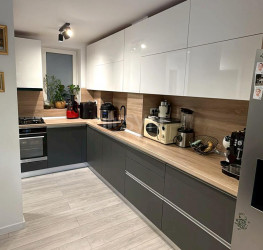 Apartament, 3 camere, 66.4 mp Bucuresti/Victoriei