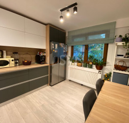 Apartament, 3 camere, 66.4 mp Bucuresti/Victoriei