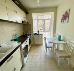 Apartament, 3 camere, 67 mp Bucuresti/Primaverii