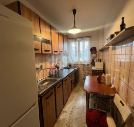 Apartament, 3 camere, 68 mp Bucuresti/Victoriei