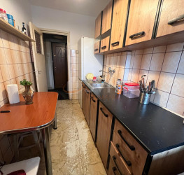 Apartament, 3 camere, 68 mp Bucuresti/Victoriei
