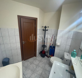 Apartament, 3 camere, 70 mp Bucuresti/Piata Alba Iulia