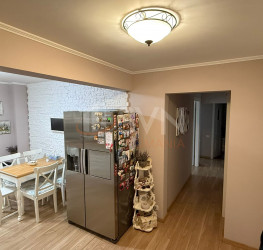 Apartament, 3 camere, 70 mp Bucuresti/Crangasi