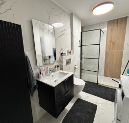 Apartament, 3 camere, 71 mp Bucuresti/Piata Unirii (s3)