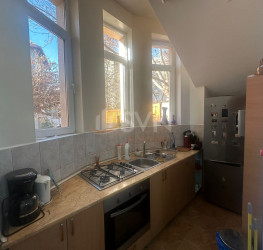 Apartament, 3 camere, 72 mp Bucuresti/Victoriei