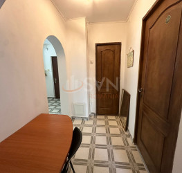 Apartament, 3 camere, 72 mp Bucuresti/P-ta Unirii
