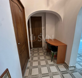 Apartament, 3 camere, 72 mp Bucuresti/P-ta Unirii