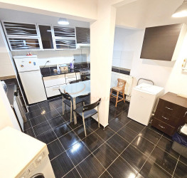 Apartament, 3 camere, 74 mp Bucuresti/Alba Iulia