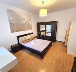 Apartament, 3 camere, 74 mp Bucuresti/Alba Iulia