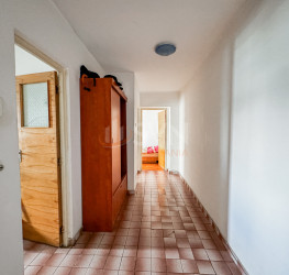 Apartament, 3 camere, 75.54 mp Bucuresti/Piata Victoriei