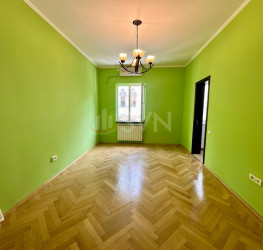 Apartament, 3 camere, 76 mp Bucuresti/Universitate (s1)