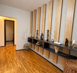 Apartament, 3 camere, 76.4 mp Bucuresti/Pantelimon