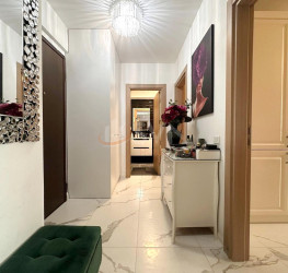 Apartament, 3 camere, 78 mp Bucuresti/Alba Iulia