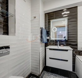 Apartament, 3 camere, 78 mp Bucuresti/Alba Iulia