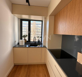 Apartament, 3 camere, 79 mp Bucuresti/Piata Victoriei