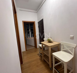 Apartament, 3 camere, 79 mp Bucuresti/Calea Victoriei