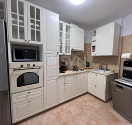 Apartament, 3 camere, 79 mp Bucuresti/Calea Victoriei
