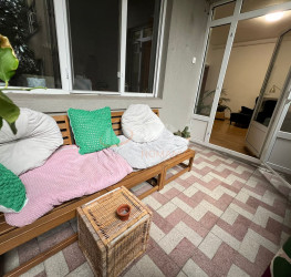 Apartament, 3 camere, 79 mp Bucuresti/Calea Victoriei