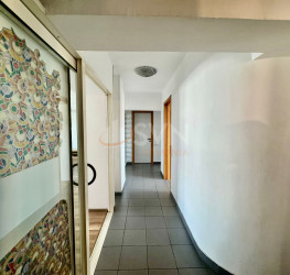 Apartament, 3 camere, 80 mp Bucuresti/Piata Victoriei