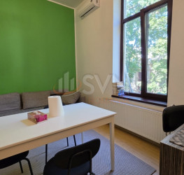 Apartament, 3 camere, 80 mp Bucuresti/Calea Victoriei