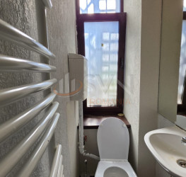 Apartament, 3 camere, 80 mp Bucuresti/Calea Victoriei