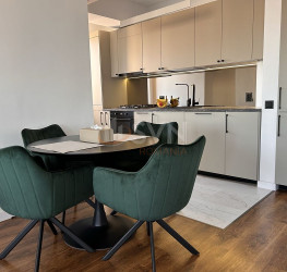 Apartament, 3 camere, 81.2 mp Bucuresti/Parcul Carol