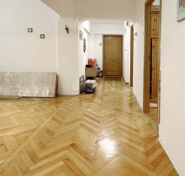 Apartament, 3 camere, 83 mp Brasov/Racadau