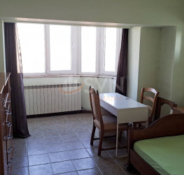 Apartament, 3 camere, 83 mp Bucuresti/Alba Iulia