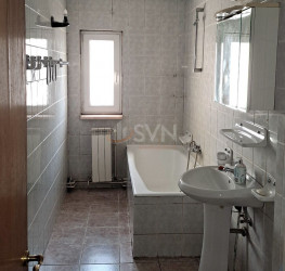 Apartament, 3 camere, 83 mp Bucuresti/Alba Iulia
