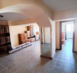 Apartament, 3 camere, 83 mp Bucuresti/Alba Iulia