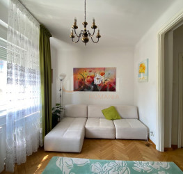 Apartament, 3 camere, 85 mp Bucuresti/Piata Victoriei