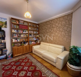 Apartament, 3 camere, 85 mp Bucuresti/Piata Victoriei