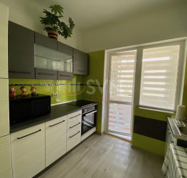 Apartament, 3 camere, 85 mp Bucuresti/Piata Victoriei